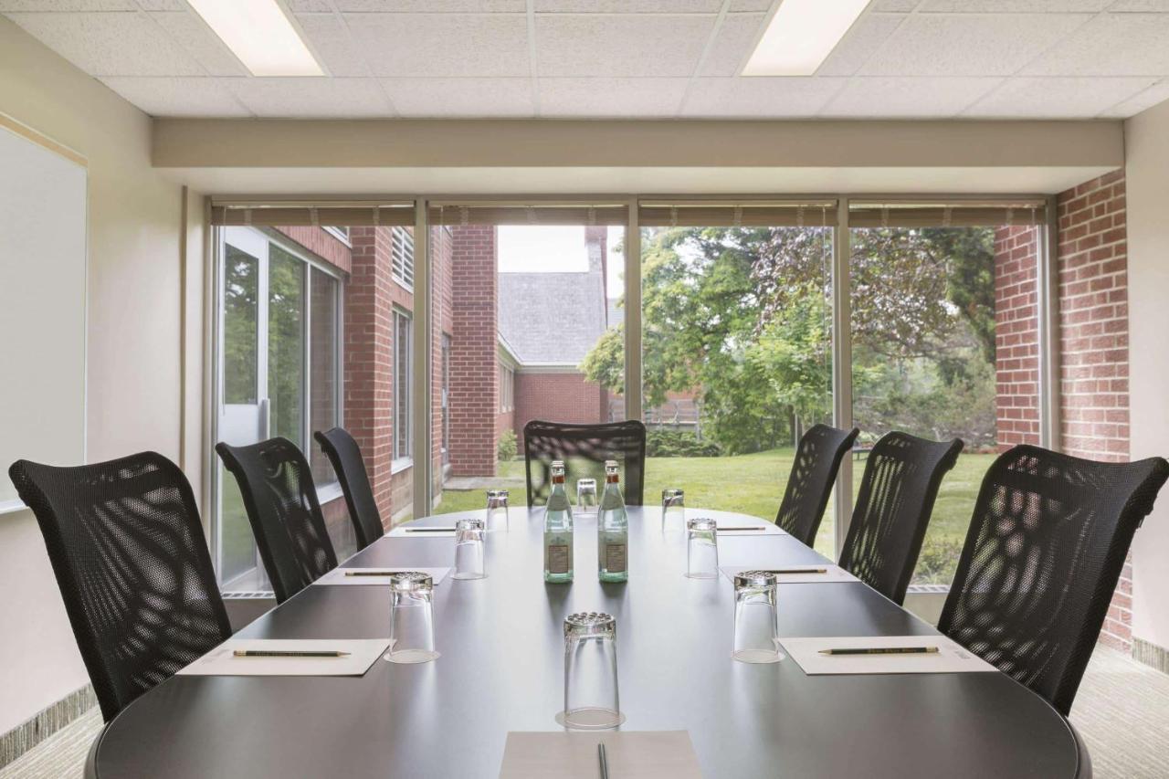 Ivey Spencer Leadership Centre Ξενοδοχείο Λονδίνο Εξωτερικό φωτογραφία